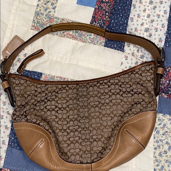Brown Coach Purse!! - Picture 1 of 6